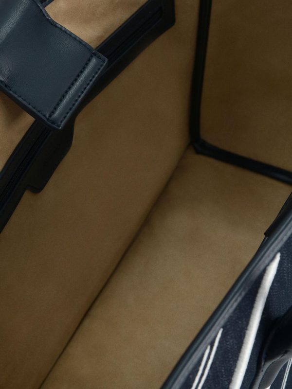 Happyskip.shop20cec6ed9b 4